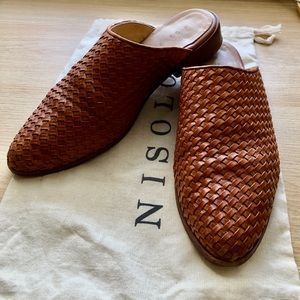 Nisolo Ama Mules in 7.5